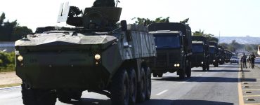 tanqueciata - jair bolsonaro - república das bananas