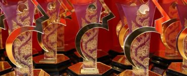 troféus - prêmio comunique-se