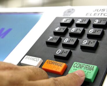 Manual gratuito orienta jovens sobre eleições municipais