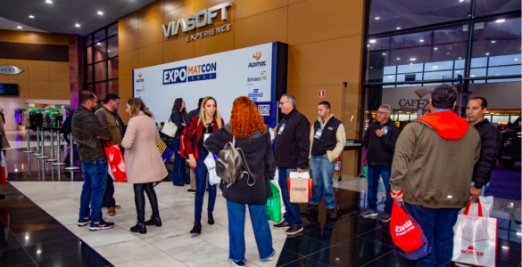 Curitiba reúne 5000 varejistas de material de construção em feira do setor