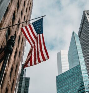 Brasileiros podem realizar o sonho de morar nos EUA