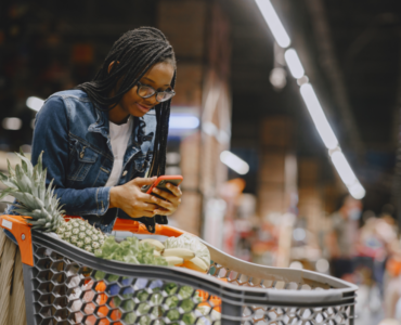 Sites de notícias têm potencial para incorporar retail media
