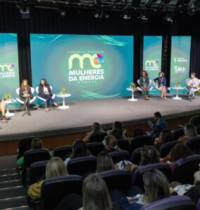 Mais de 700 mulheres debatem transição energética e sustentabilidade