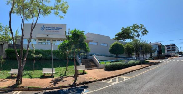 Hospital de Câncer de Ribeirão Preto é referência em odontologia a laser