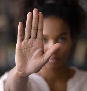 Campanha nacional destaca luta contra a violência à mulher