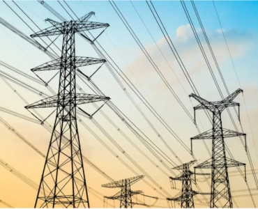 Neoenergia Coelba instala linha de subtransmissão na BA