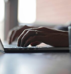 Publicações Online e PROMAD expandem serviços para apoiar profissionais jurídico