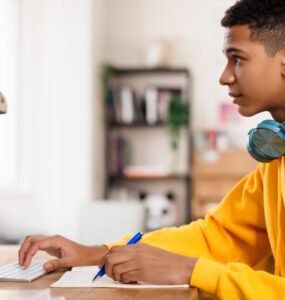 Falta de experiência trava a entrada de jovens nas empresas