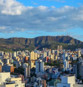 Escassez de terrenos em BH faz incorporadoras adotarem novas estratégias