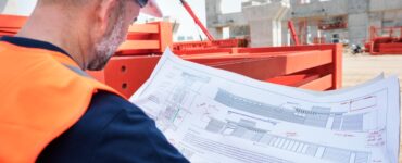 Construtoras investem na contramão do marketing americano