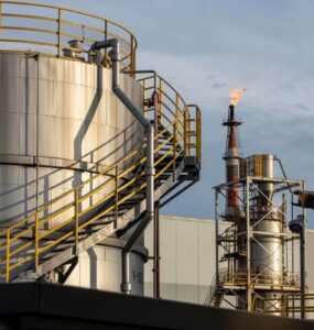 Em recuperação, setor industrial mostra força