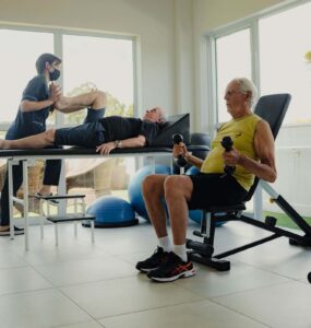 Novembro Azul reforça cuidados para previnir câncer de próstata em idosos