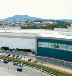 Shoppings criam estratégias para a Black Friday