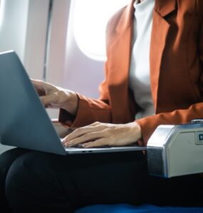 Wi-Fi falso rouba dados de passageiros em voos