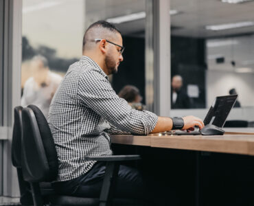 Empreendedores melhoram seu foco em coworkings