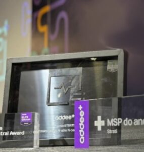 Strati adota estratégia de crescimento por aquisições
