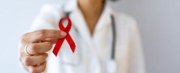Epidemia de aids avança entre homens jovens no Brasil