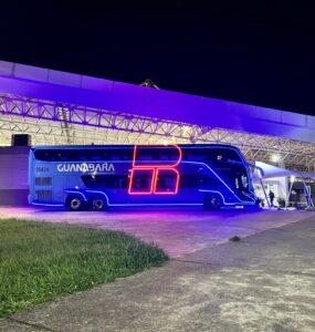 Grupo Guanabara ilumina as estradas com projeto natalino