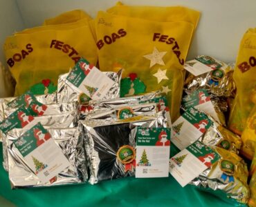 Público é convidado a escrever cartinhas em nome do Noel