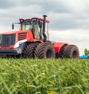 Comprar trator agrícola pela internet já é uma realidade