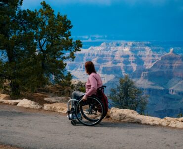 Destinos podem tornar o turismo acessível
