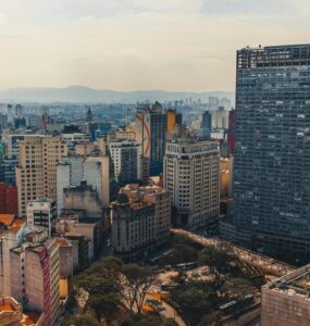 Indicadores projetam tendências do setor imobiliário em 2025