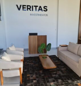 Veritas Investimentos completa um ano e prevê expansão