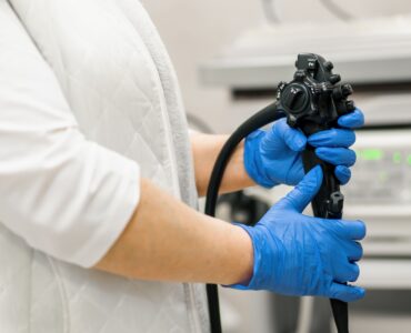 Colonoscopia identifica e previne complicações intestinais