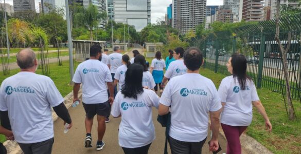 Hospital de SP promove caminhada pelo combate ao câncer