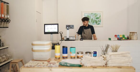 Após aumento da inflação, como fica o varejo em 2025