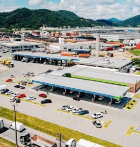 Rede SIM abre a primeira unidade temática da marca em SC