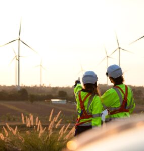 Brasil: 44% das empresas pretendem contratar em 2025