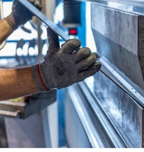 Estudo aponta dados industriais por categorias econômicas