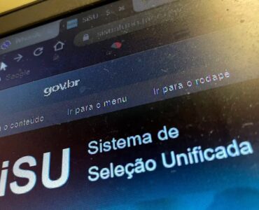 Especialista apresenta guia para obter vaga no SISU 2025