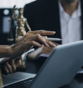 Publicações Online apresenta o POL ADV: sua plataforma com tecnologia escalável