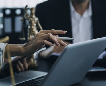 Publicações Online apresenta o POL ADV: sua plataforma com tecnologia escalável