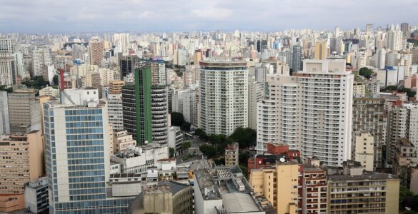 Mercado imobiliário de SP cresce 24% nas vendas em 2024