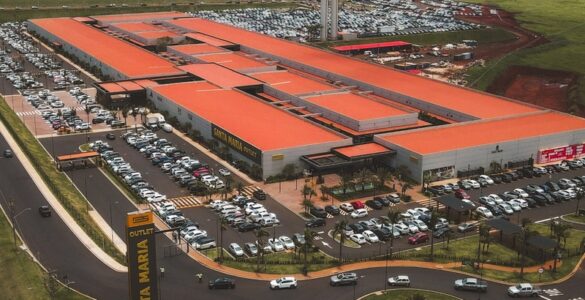 Outlet no interior de São Paulo registra 400 mil visitantes