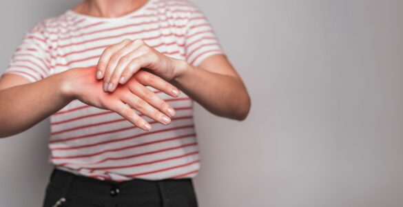 Cirurgiã explica soluções para condições graves nas mãos