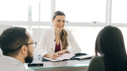 Médica de São Paulo orienta sobre planejamento familiar