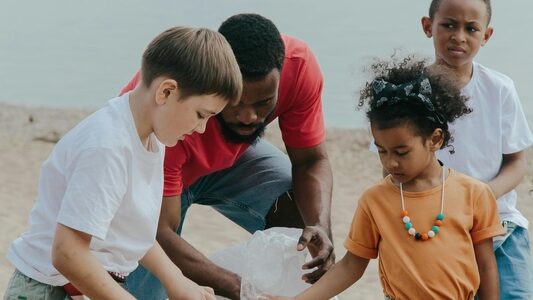 Educação ambiental promove a conscientização e o engajamento
