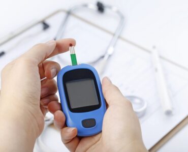 Diabetes afeta saúde bucal de milhões de brasileiros