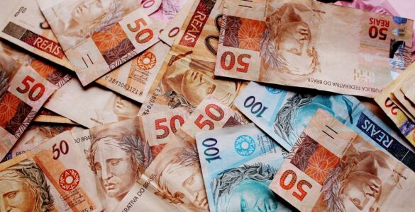 Volume de saques no Banco24Horas compacto aumenta 76%