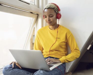 Especialista orienta jovens a construir carreira de sucesso