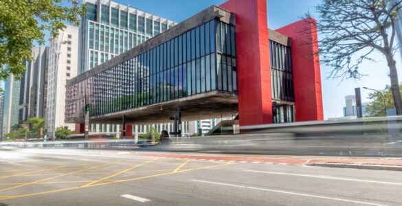 Studios em São Paulo viram aposta de brasileiros que vivem no exterior