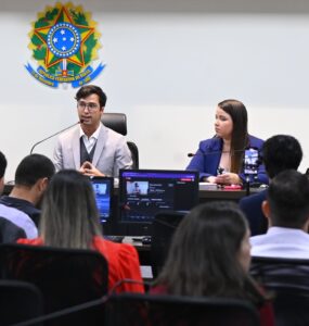 Estratégias éticas que atraem clientes na advocacia