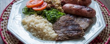 Comida na mesa pode ficar mais barata, mas o prato feito continua tributado