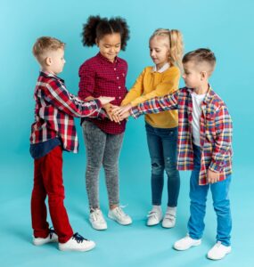 Moda infantojuvenil valoriza diversidade e sustentabilidade