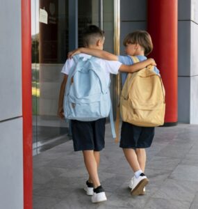 Manual assegura a sobrevivência na volta às aulas