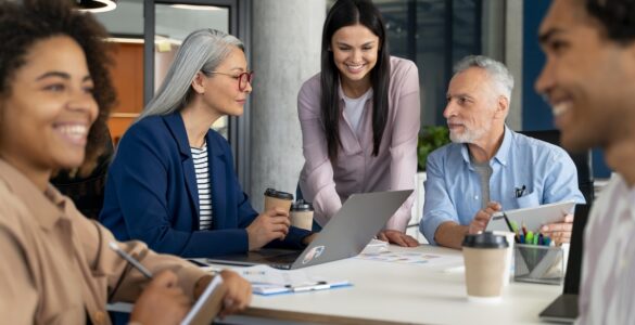 Estudo revela desafios do etarismo no mercado de trabalho